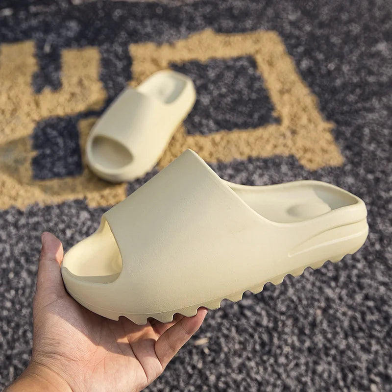 Men's Soft Thick Soled Summer Slippers EVA Fashion Slides Comfortable Home Beach Sandals for Men And Women Yeezy Inspired