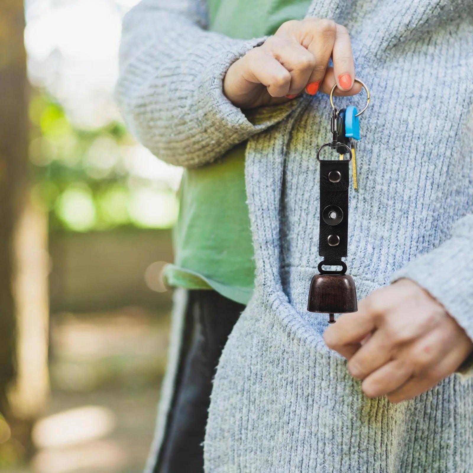 2Pcs Bell Charms for Camping Bear Loud Warning Bell for Hiking Climbing Outdoor Adventure Gear Small Hanging Bells